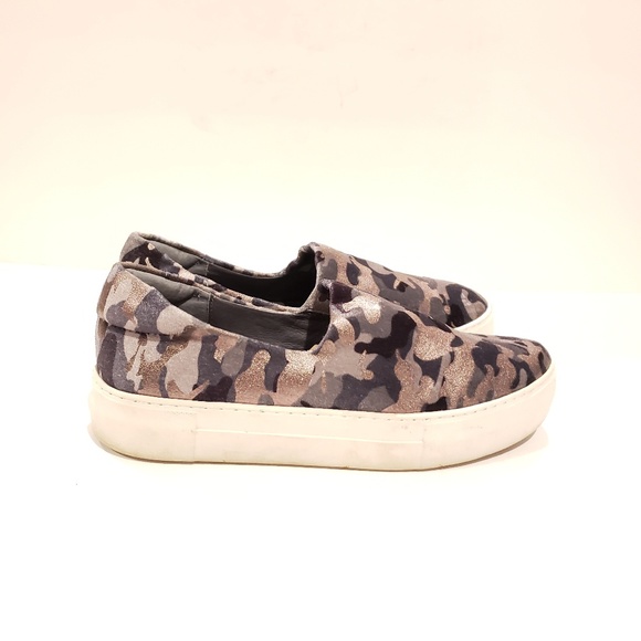 J slides slip on sneakers size 7 camo grey - Picture 3 of 7